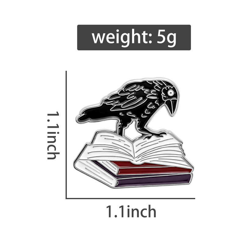 Dark Gothic Raven Enamel Pin V - Vintage Fashion Books recension och pris