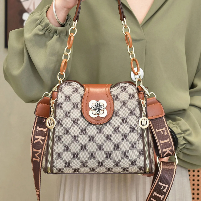vintage letter printed shoulde - Vintage Fashion Women recension och pris