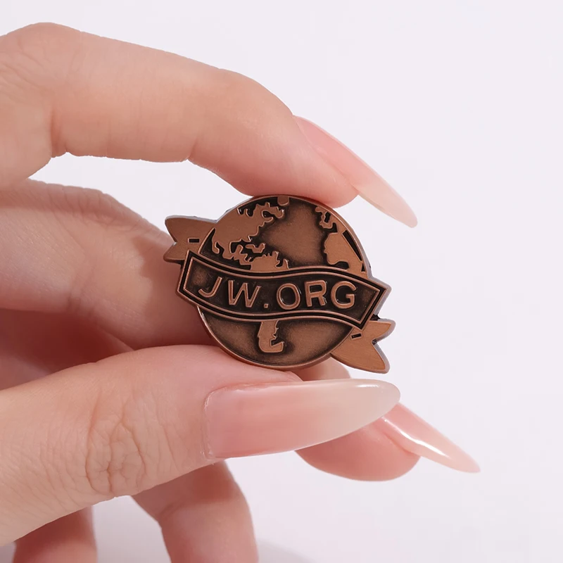 Retro Earth Brooch JW.ORG Enam - Vintage Fashion Org recension och pris