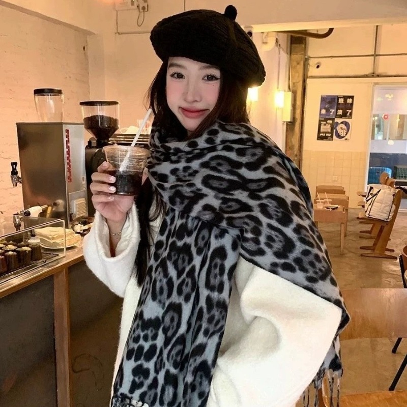 2025 New Retro Silk Leopard Pa - Vintage Fashion Wear recension och pris