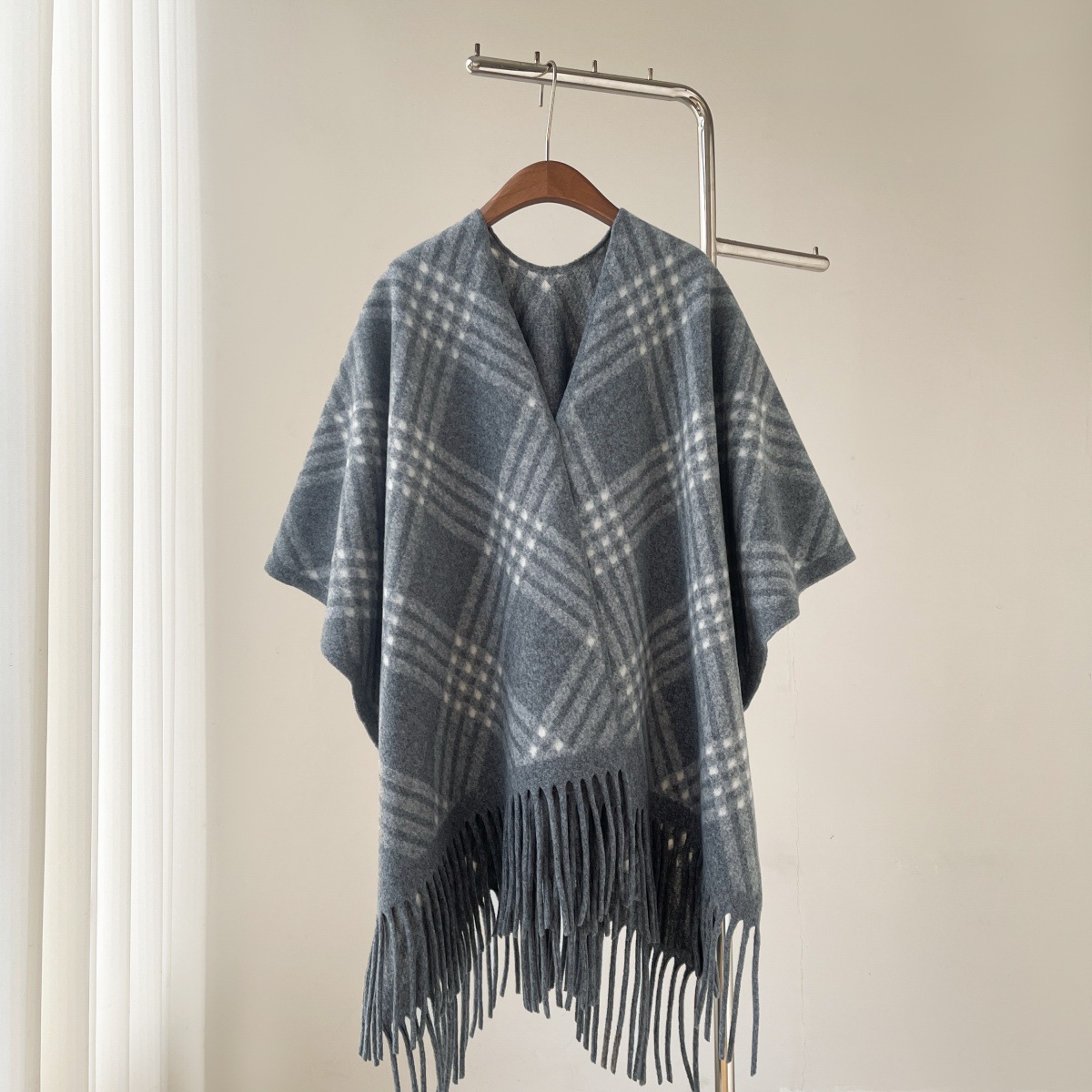 Vintage Print Fringed Cape Sha - Vintage Fashion Wear recension och pris